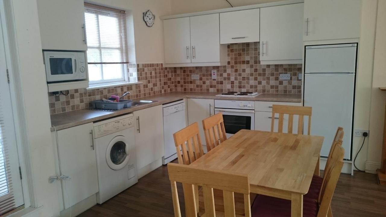 Apartment 16 Quay Village